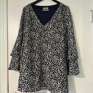 Urban Outfitters Womens Ditsy Daisy Dress Bell Sleeves M